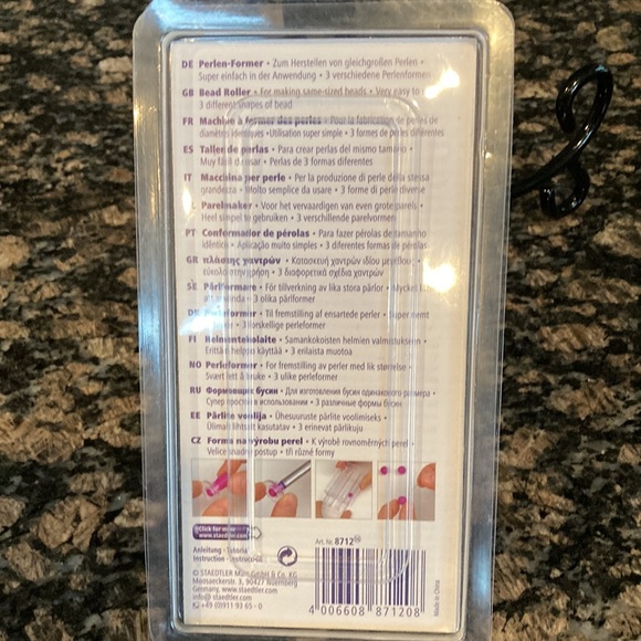 STAEDTLER FIMO PERLEN-FORMER BEAD ROLLER AND BEAD FORMER MACHINE 3 DESINGS NWT - Picture 2 of 3
